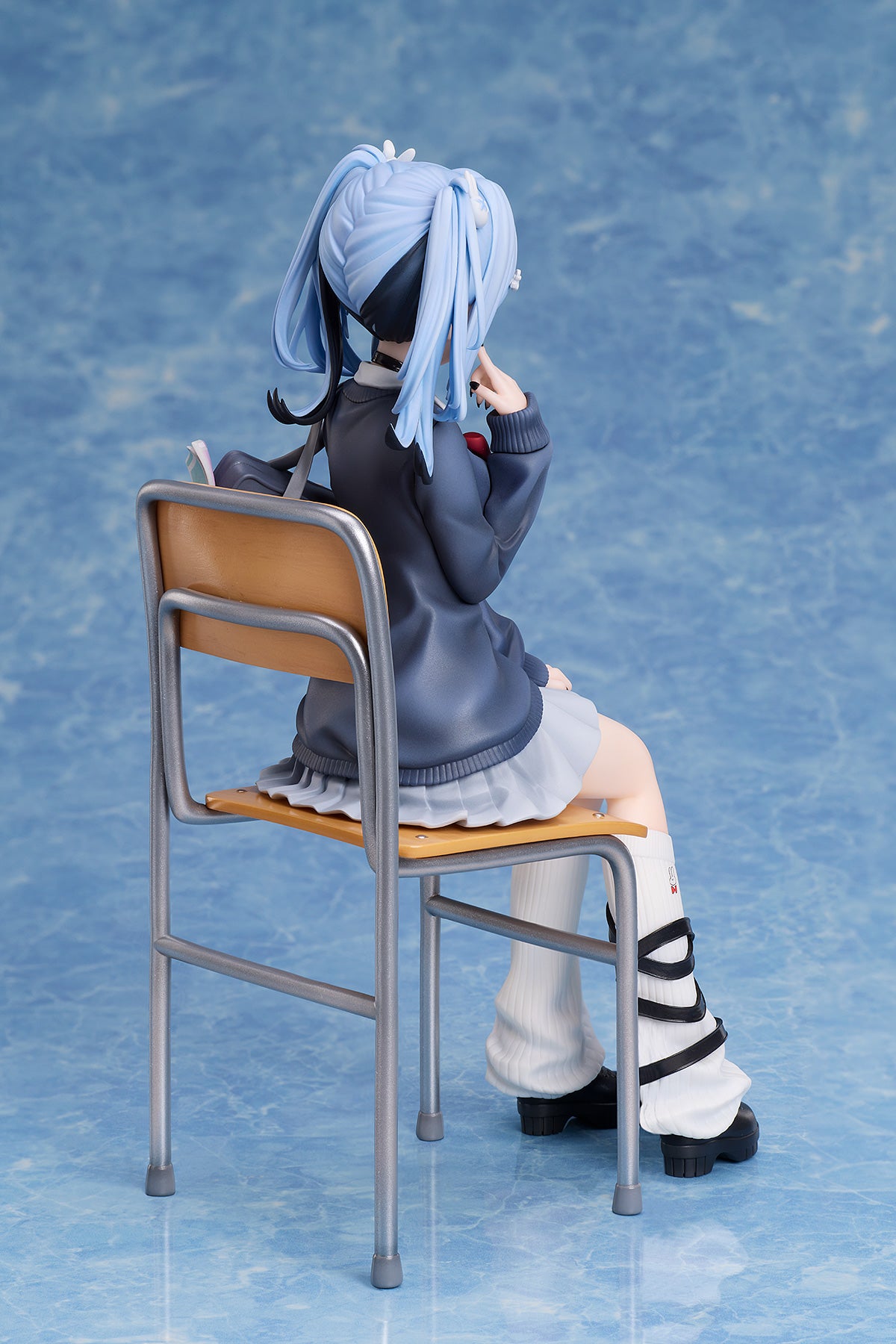 新兎わい 1/7スケールフィギュア – A・DIMENSION